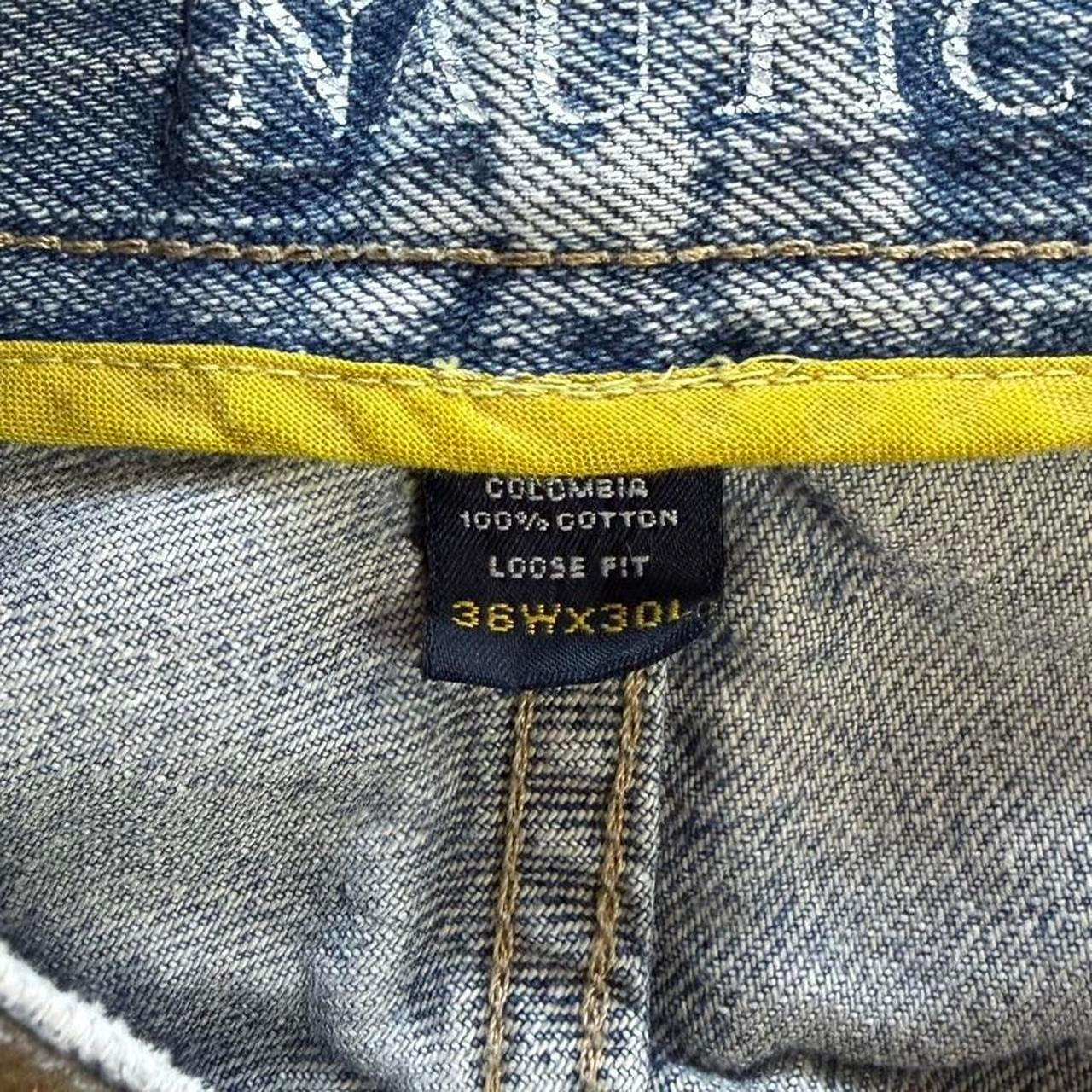 (36X30) Smiley shot baggy jeans