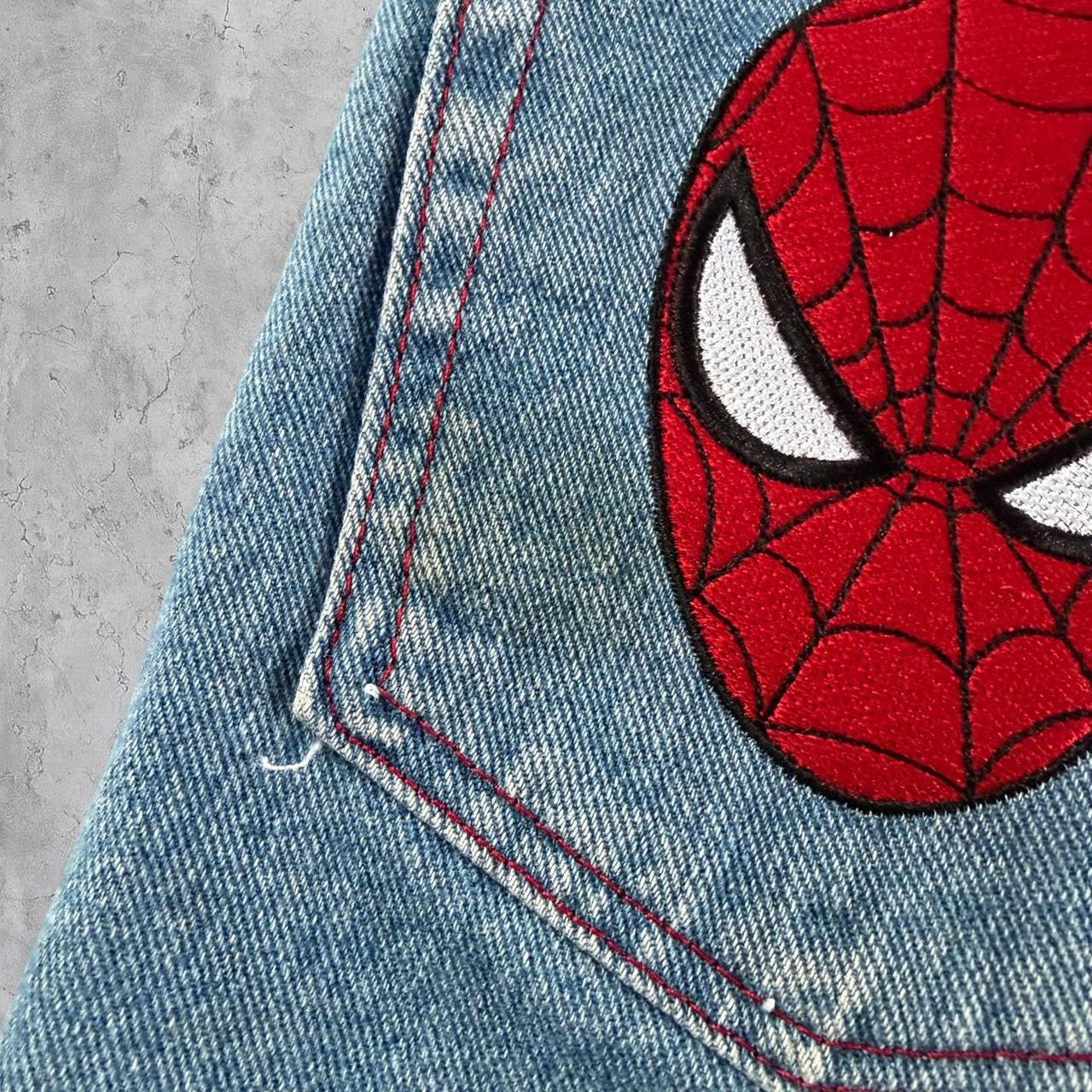 (34) Spider-Man jorts
