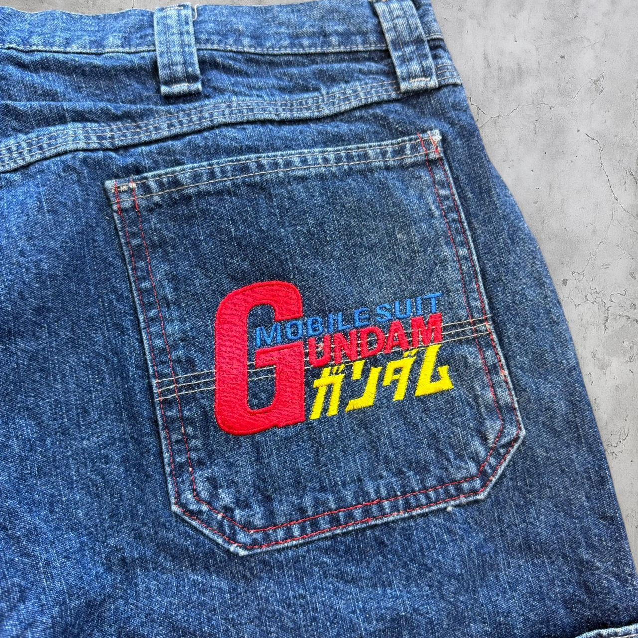 (36) embroidered Gundam jorts