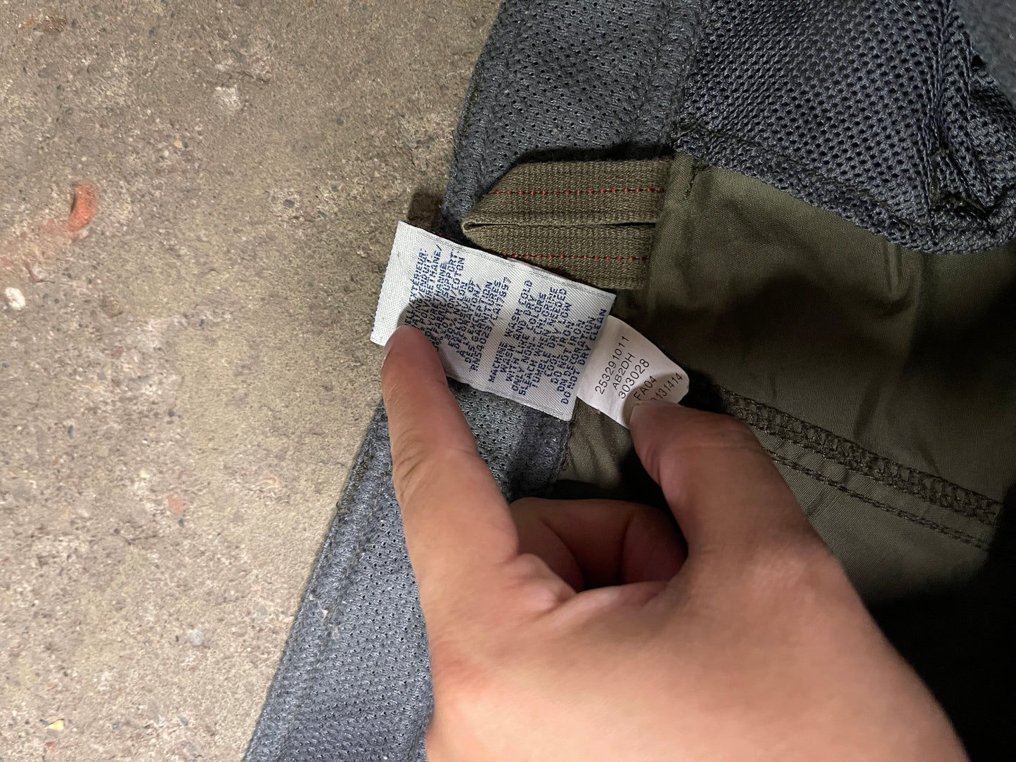 (L) Vintage Y2K old baggy army cargo pants