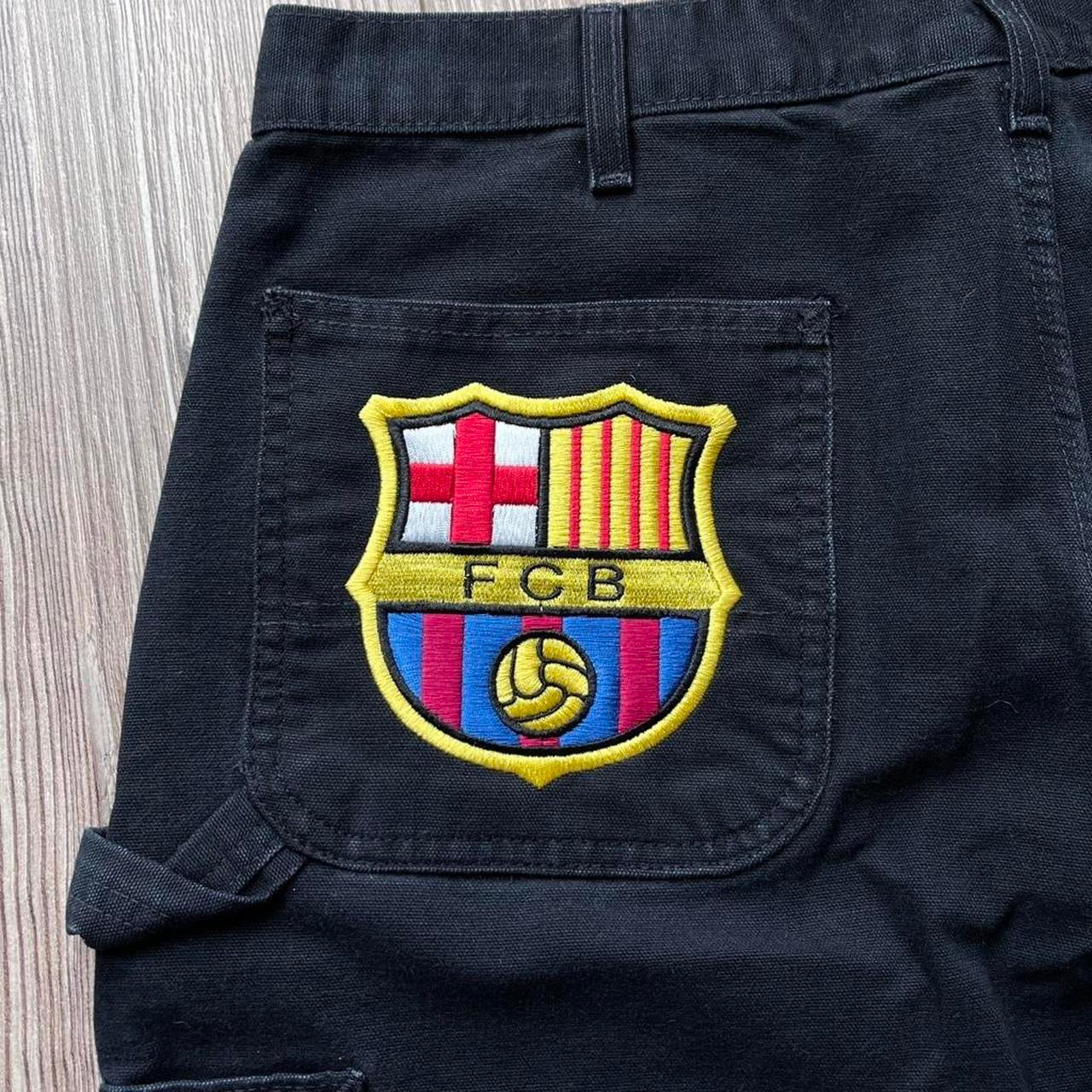 (36) BARCELONA FC CARHARTT PANTS