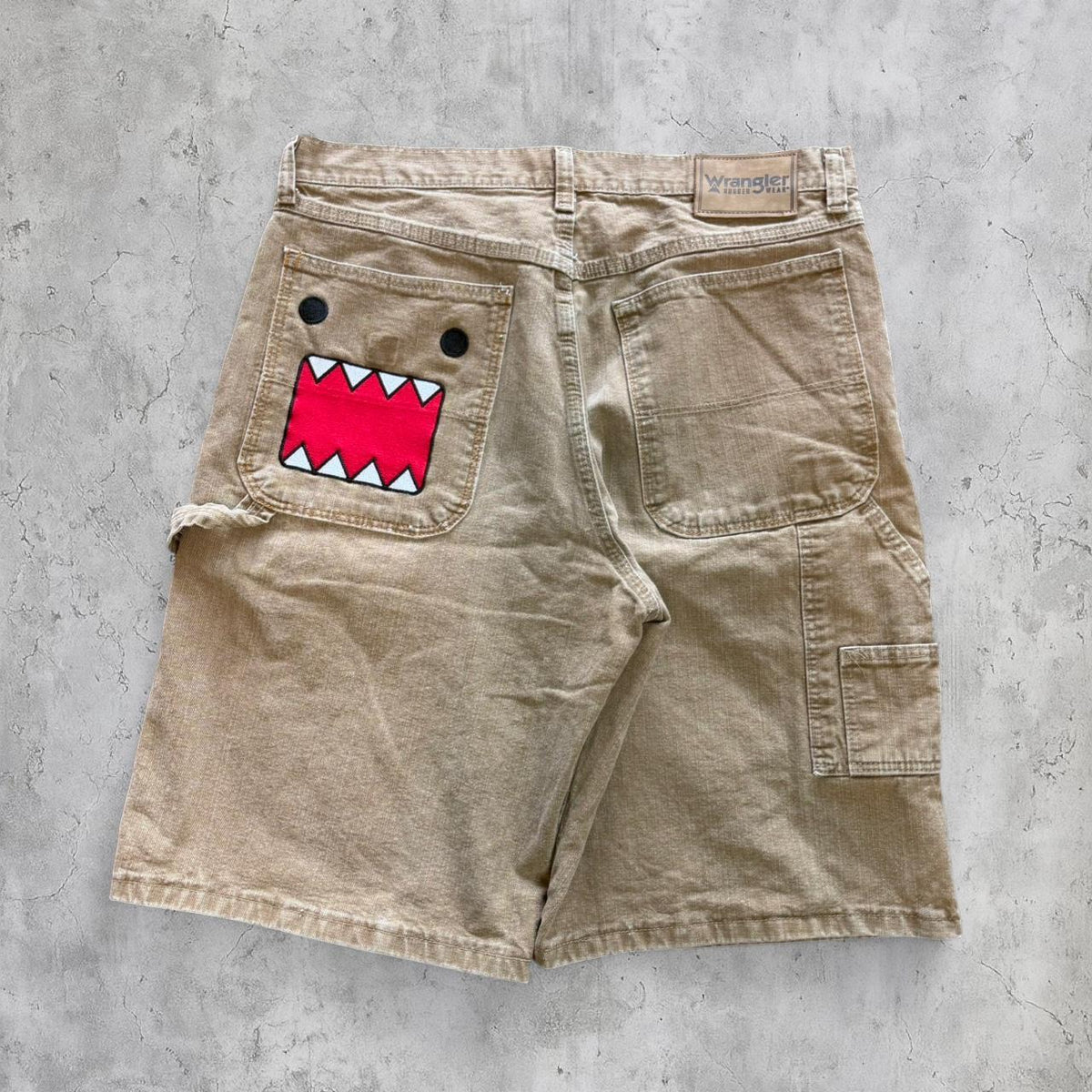 DOMO FACE EMBROIDERY DESIGN