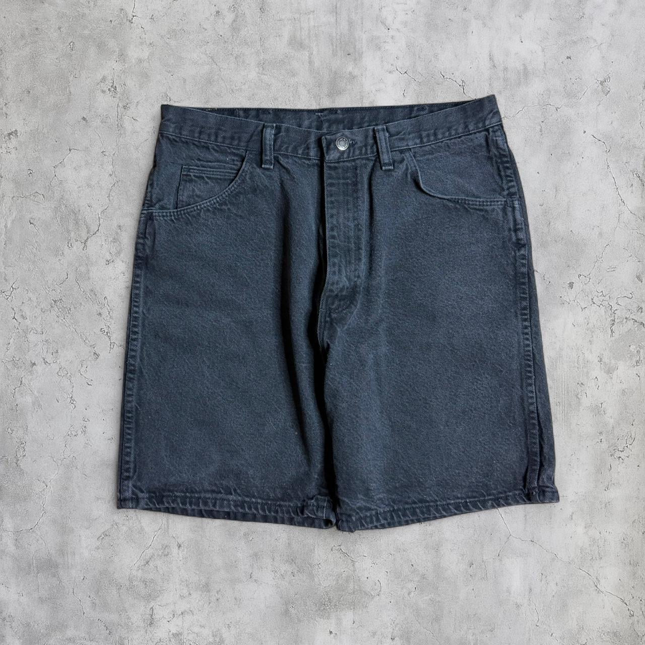 (36) PlayStation embroidered jorts