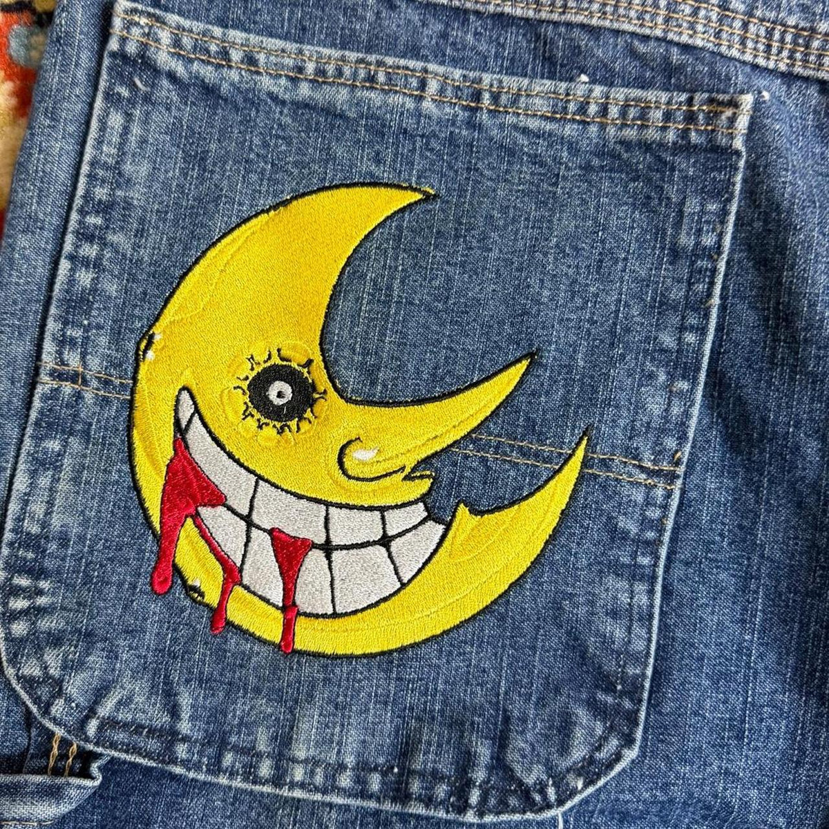 (36) embroidered Soul eater jorts