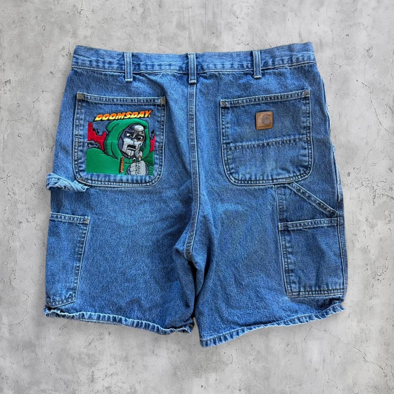 (38) Mf Doom Carhartt jorts