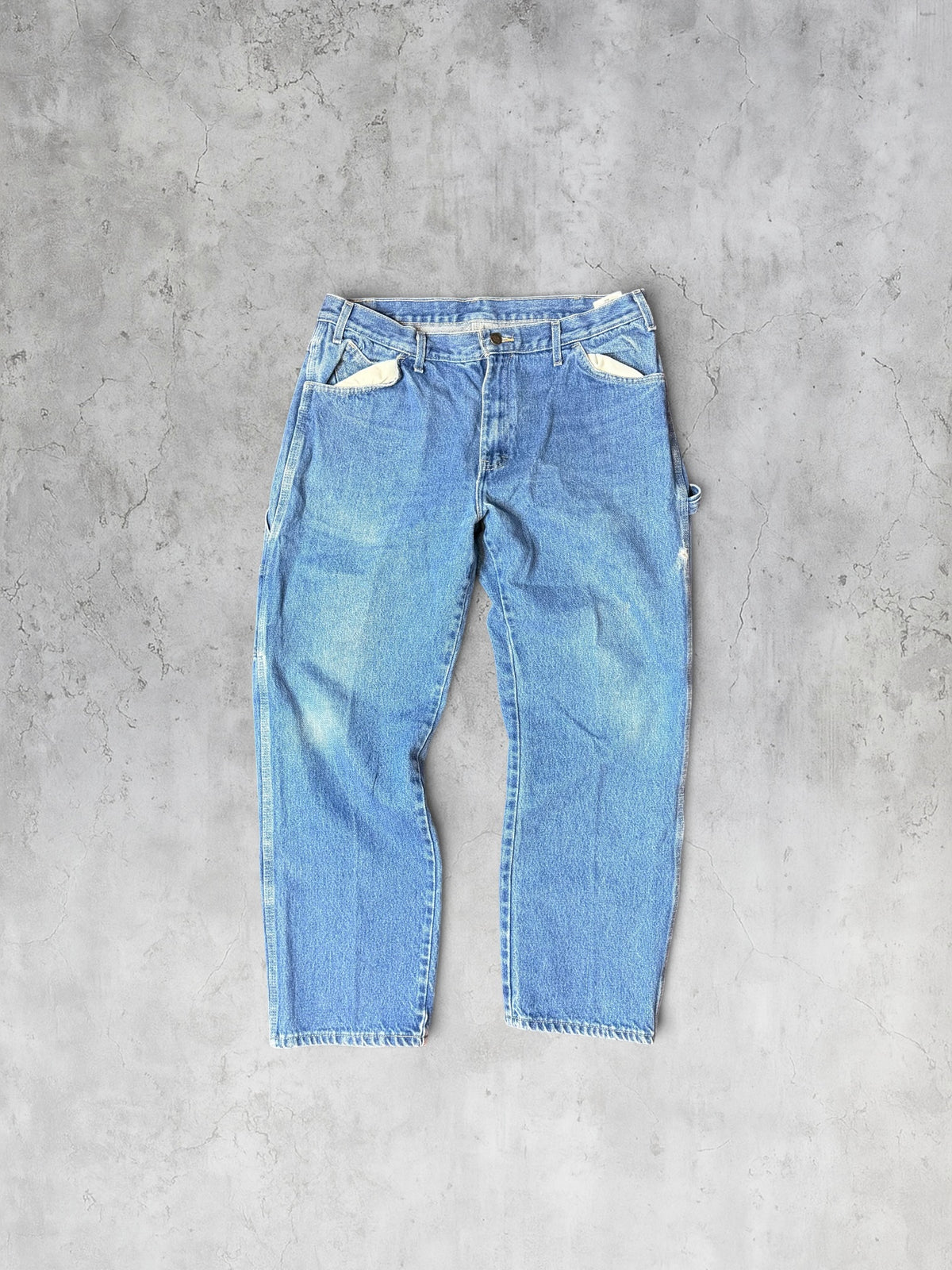 (36) kitty embroidered jeans