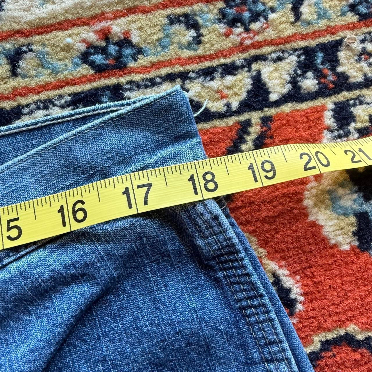 (36) soul eater embroidered jorts