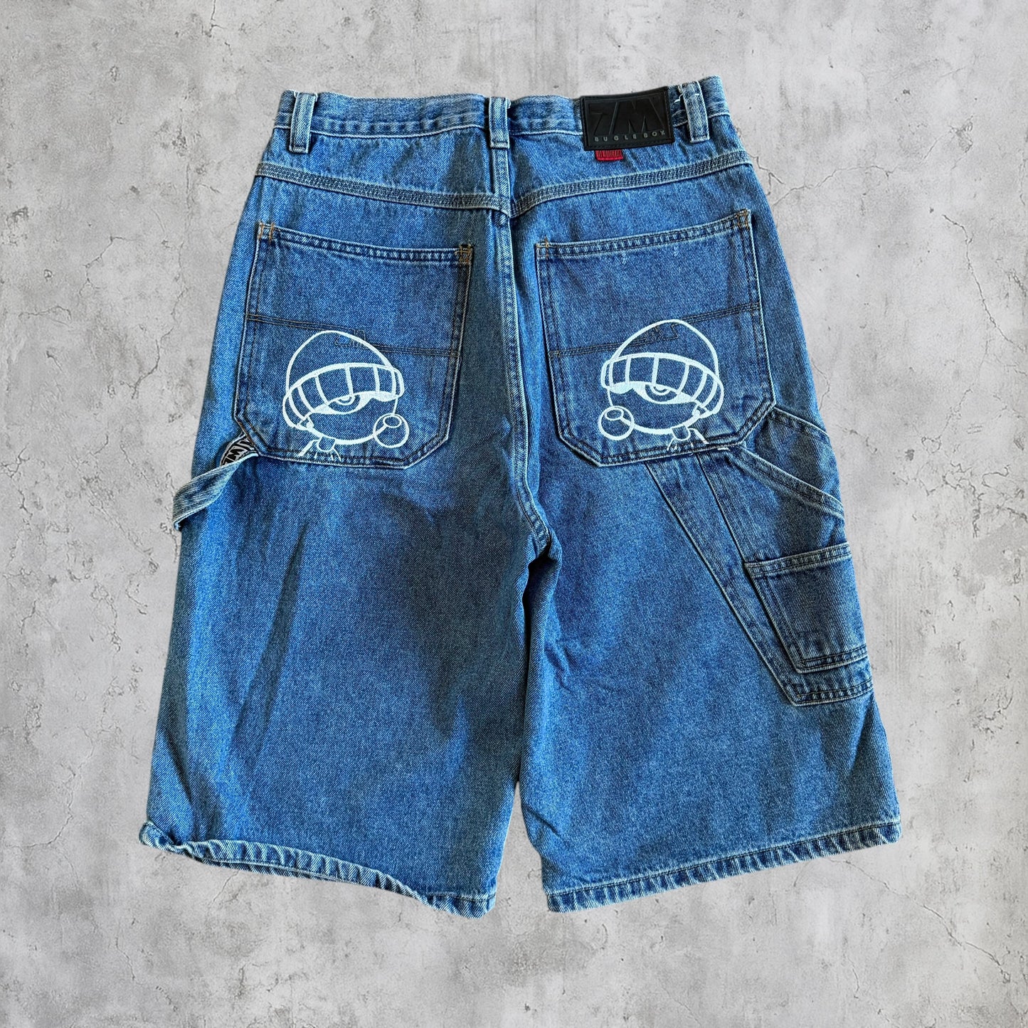 (31) Xbox kid baggy jorts