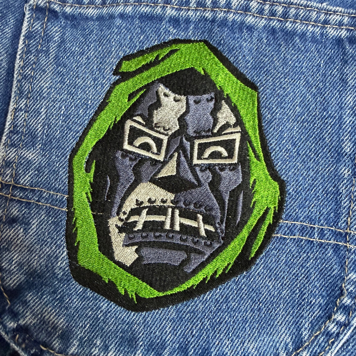 (36X30) Dr.DOOM embroidered jeans