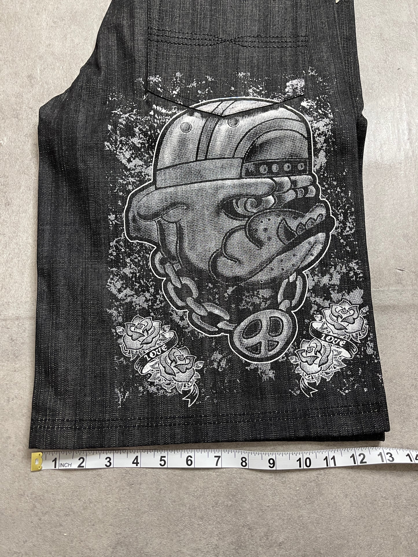(36) Y2K BULLDOG JORTS