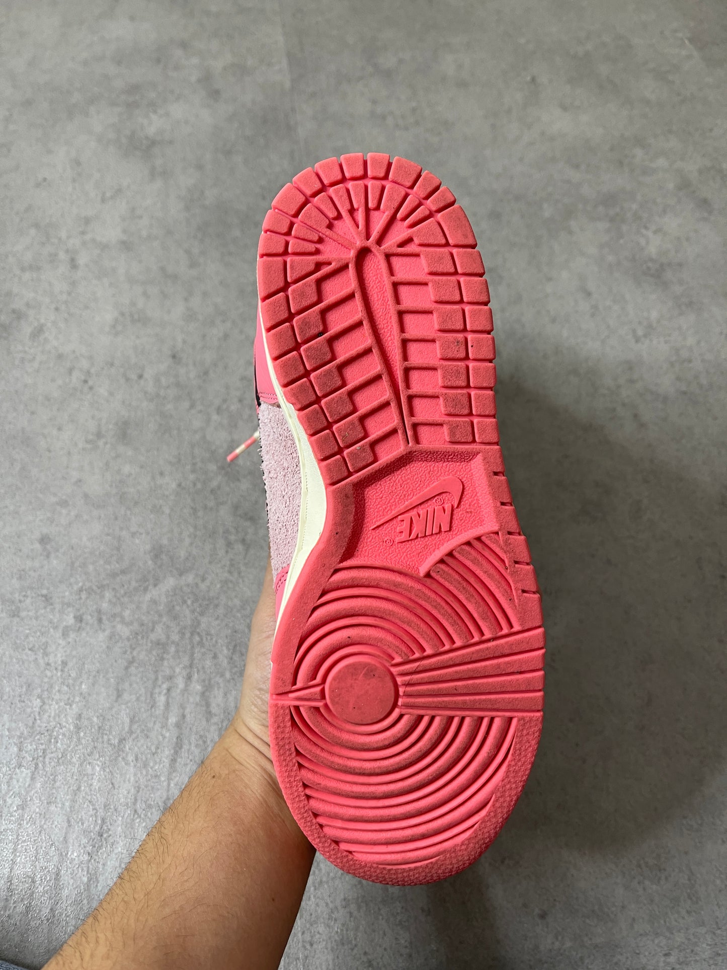 (7.5) WOMENS Nike Dunk High Hoops Pack Pink