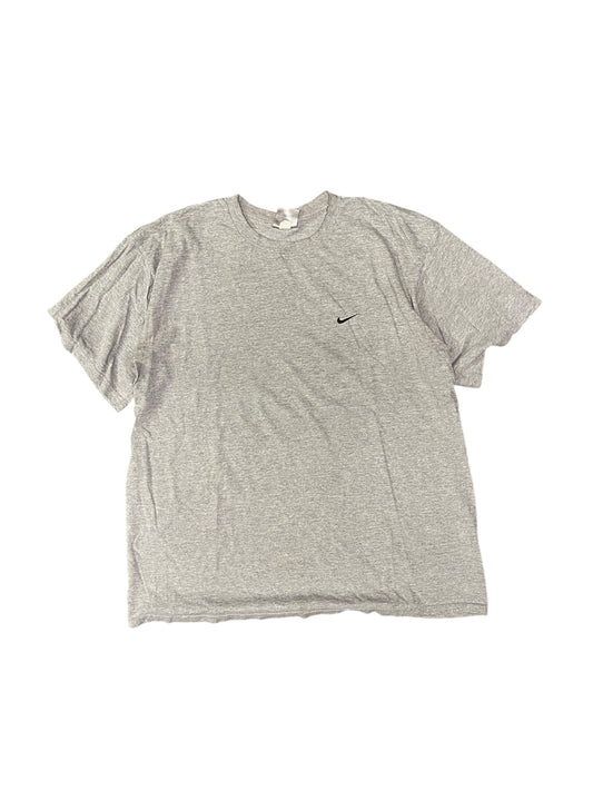 (L) 2000s Nike shirt