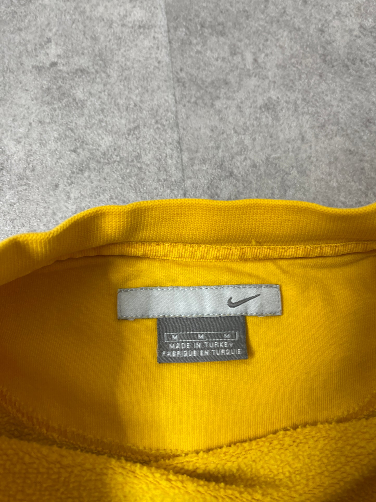 (M) 2000s NIKE SWEATSHIRT