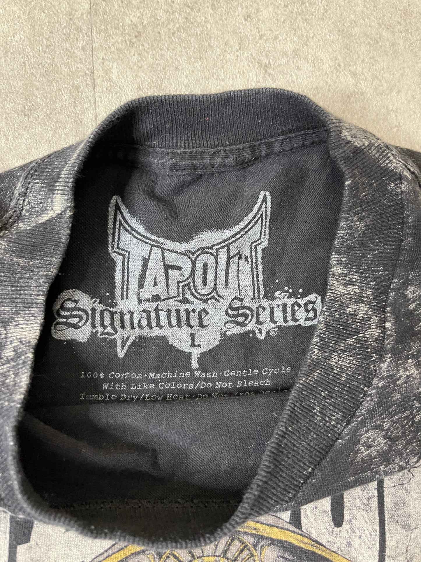 (L) Y2K TAPOUT SHIRT