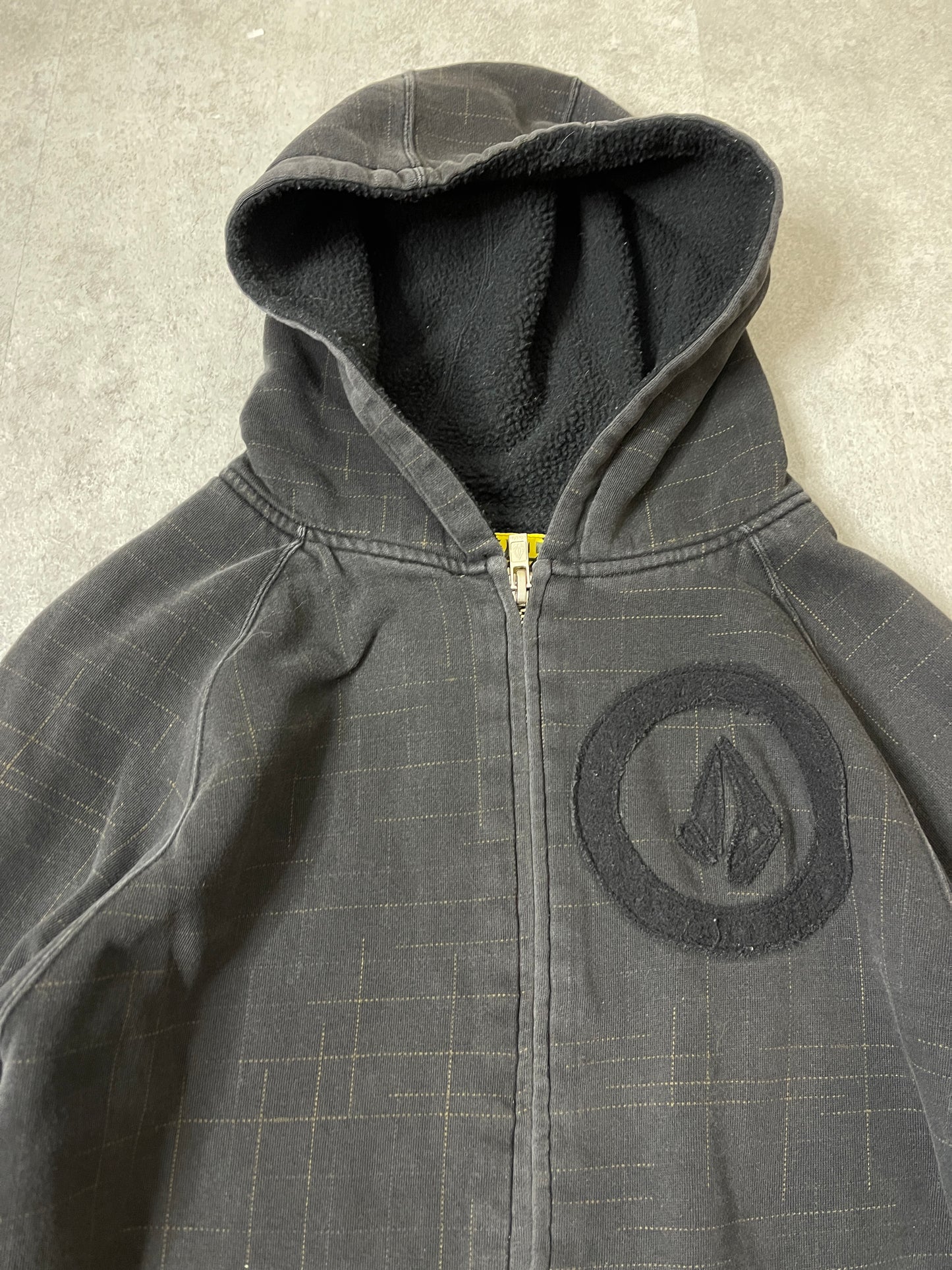 (L) Y2K VOLCOM HOODIE