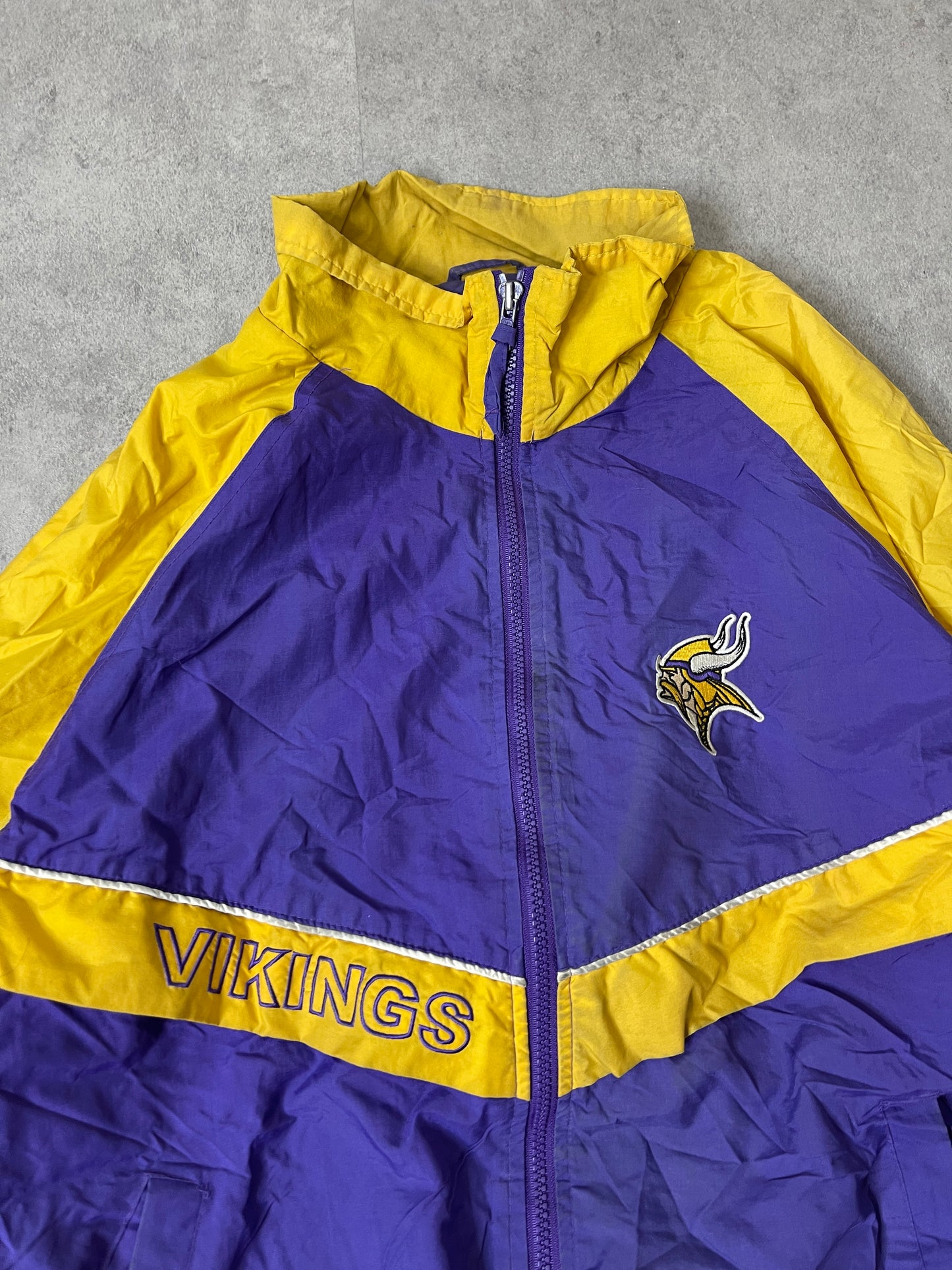 (M) 90S VIKINGS WINDBREAKER