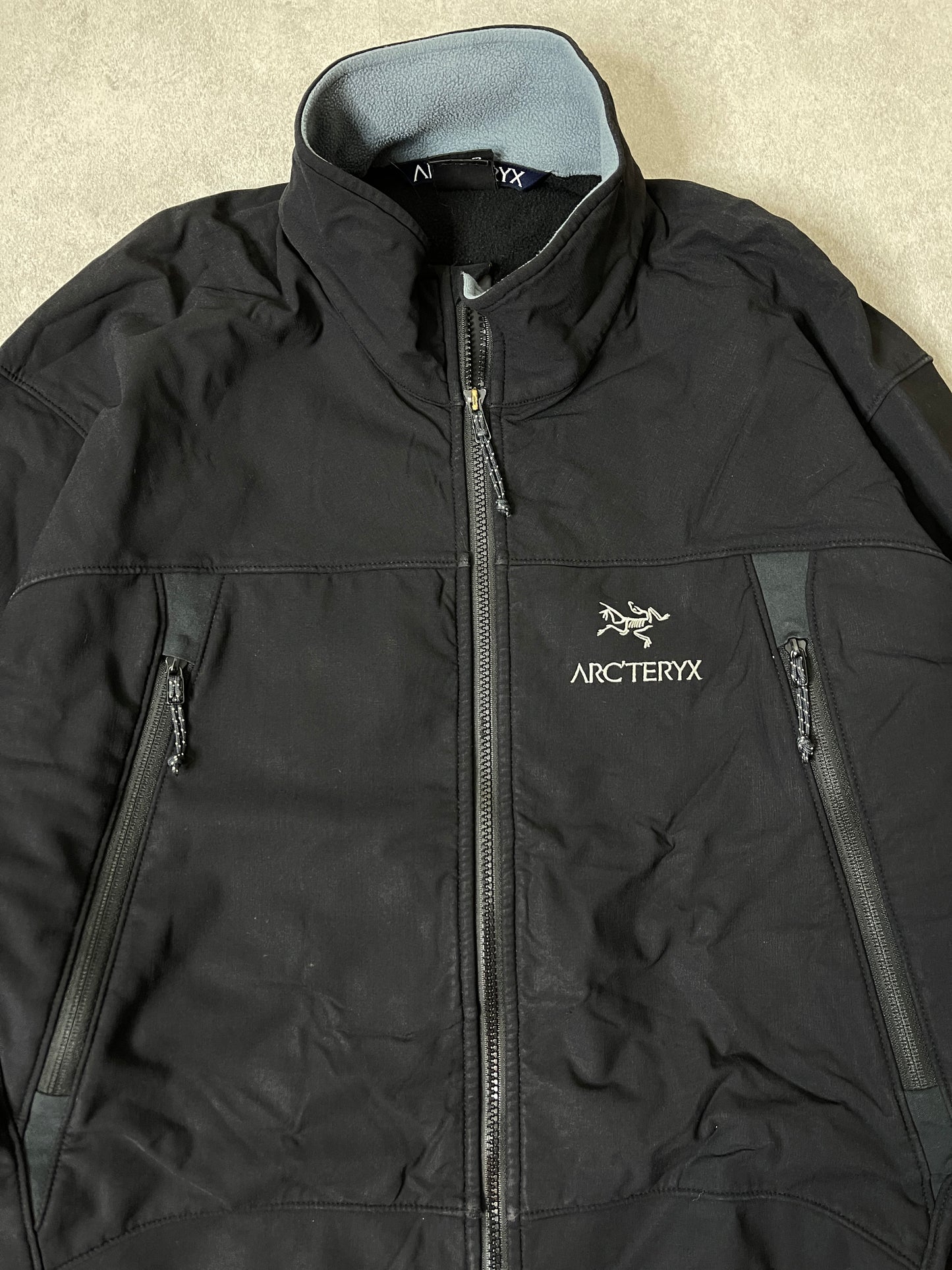 (L) ARCTERYX JACKET