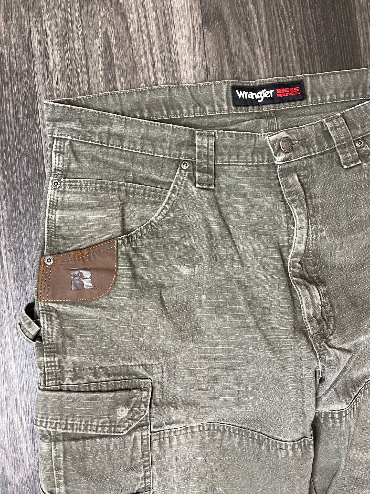 (36X32) WRANGLER RIGGS CARPENTER PANTS